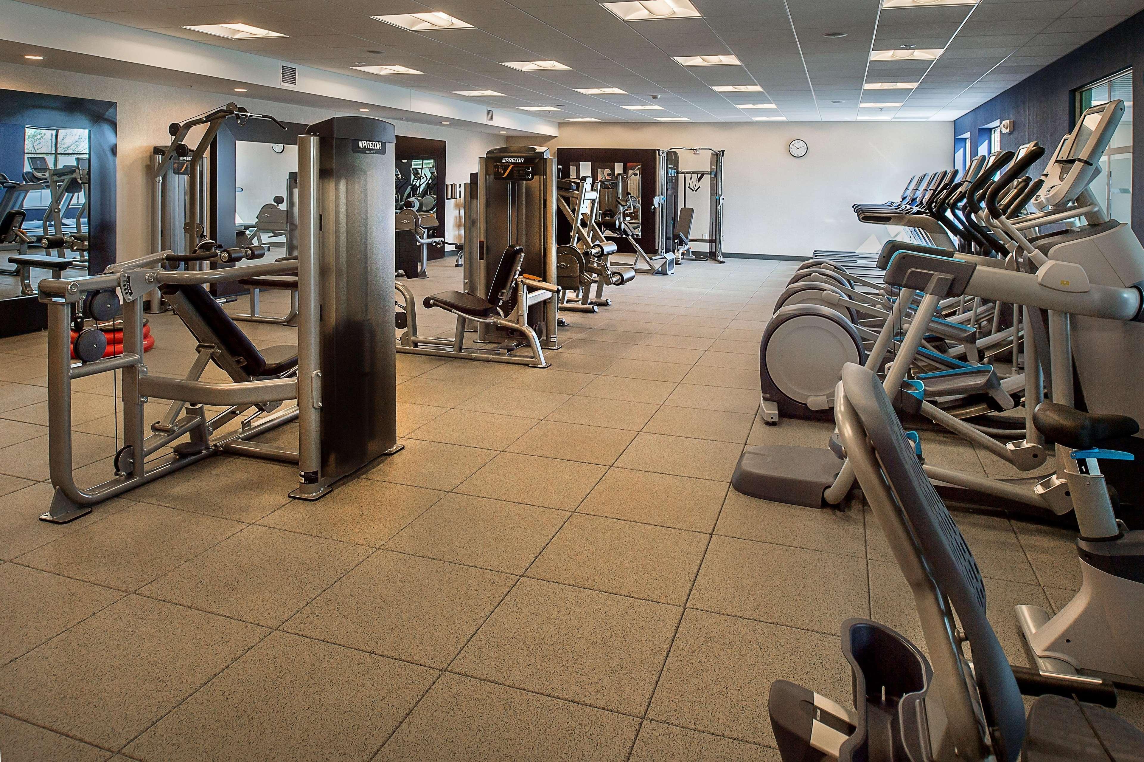 Homewood Suites By Hilton St. Louis Westport Мериленд Хайтс Екстериор снимка