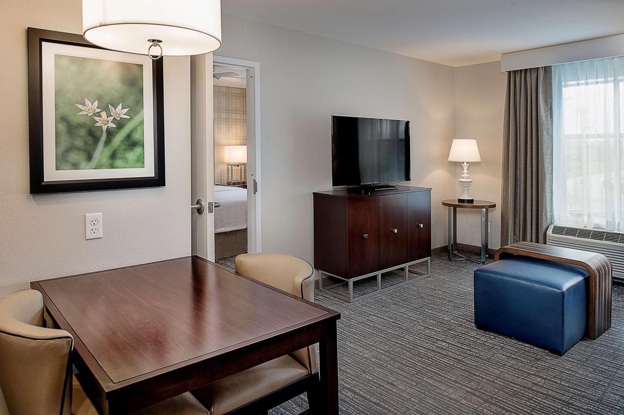 Homewood Suites By Hilton St. Louis Westport Мериленд Хайтс Екстериор снимка